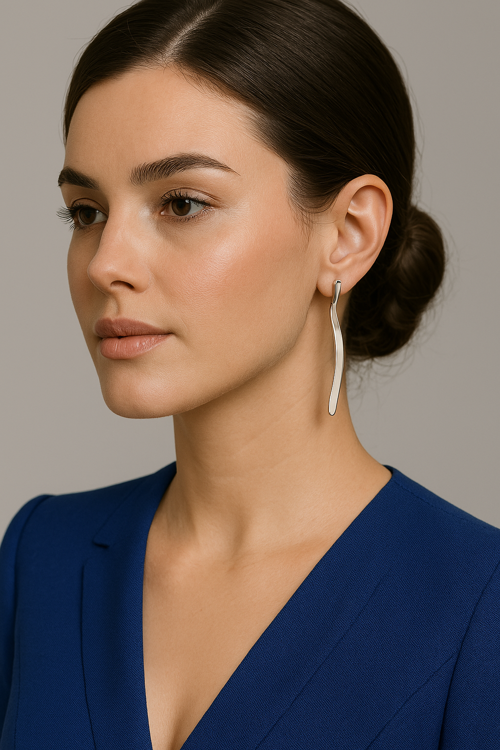 Sterling Silver Hammered/Smooth Vibora Earring with Post