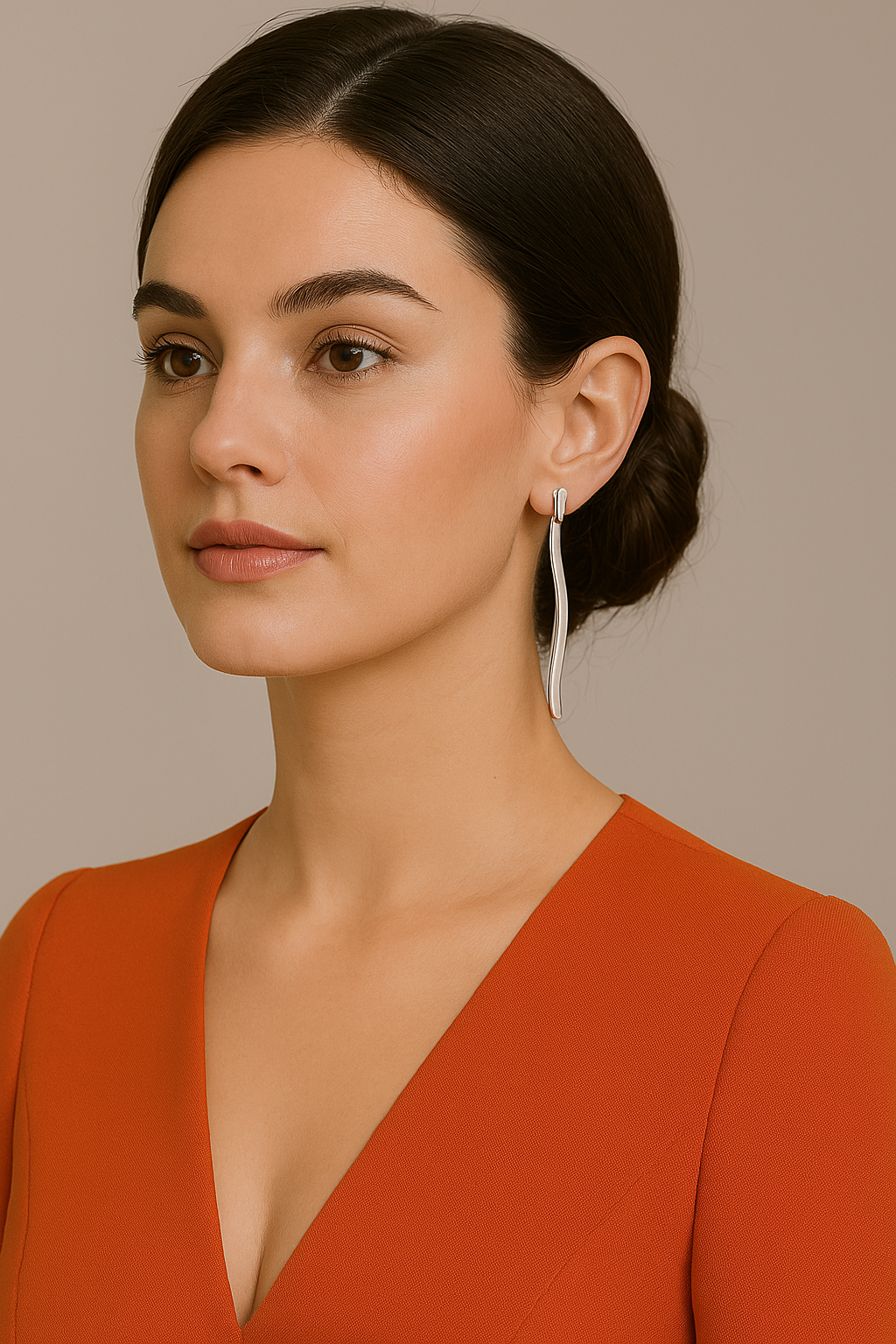 Sterling Silver Hammered/Smooth Vibora Earring with Post