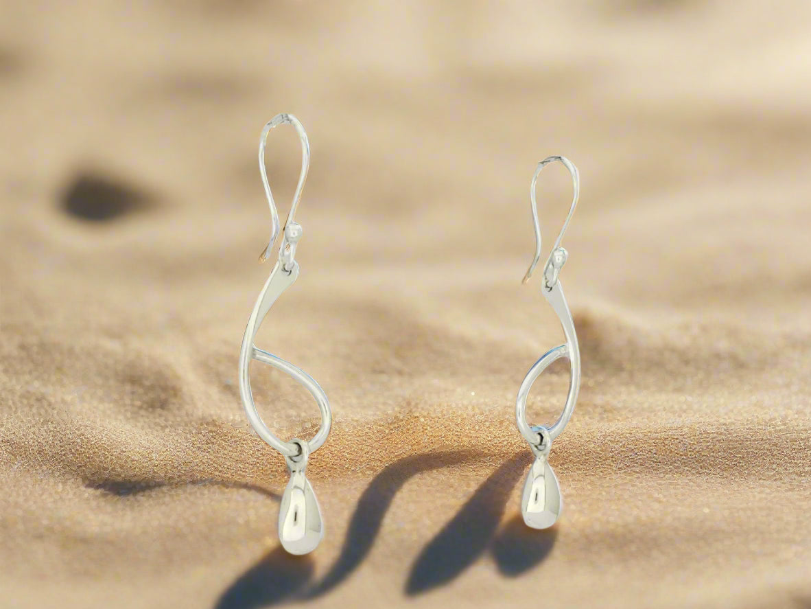 Elegant Bended Drop Earrings with Counterweighted Ring