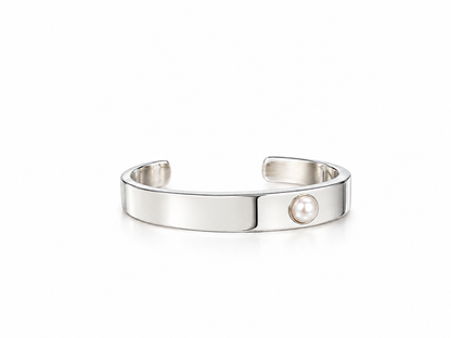 Sterling Silver Smooth Cardboard Bracelet with Pearl Center