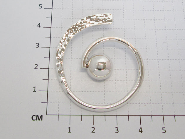 Hammered Pendant with Half Cap