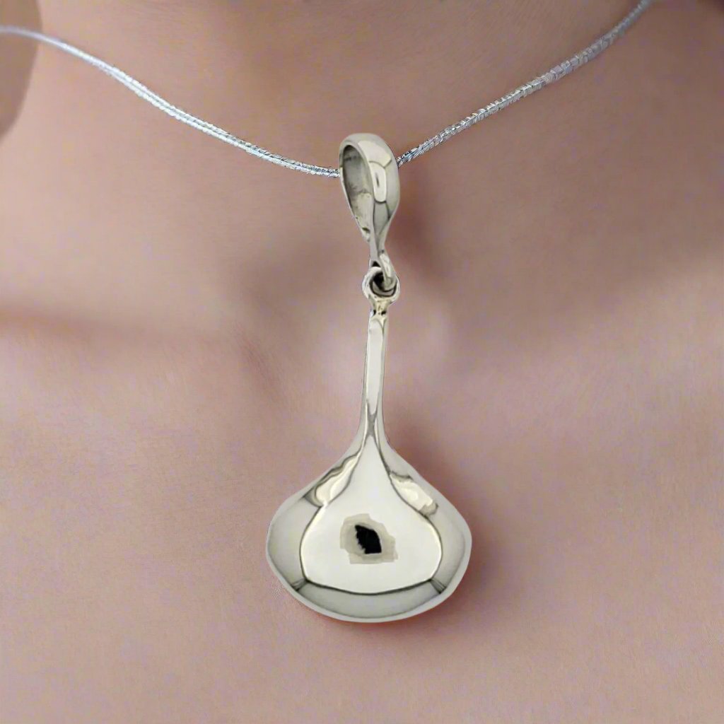 Glossy Crushed Pear Sterling Silver Pendant with Band